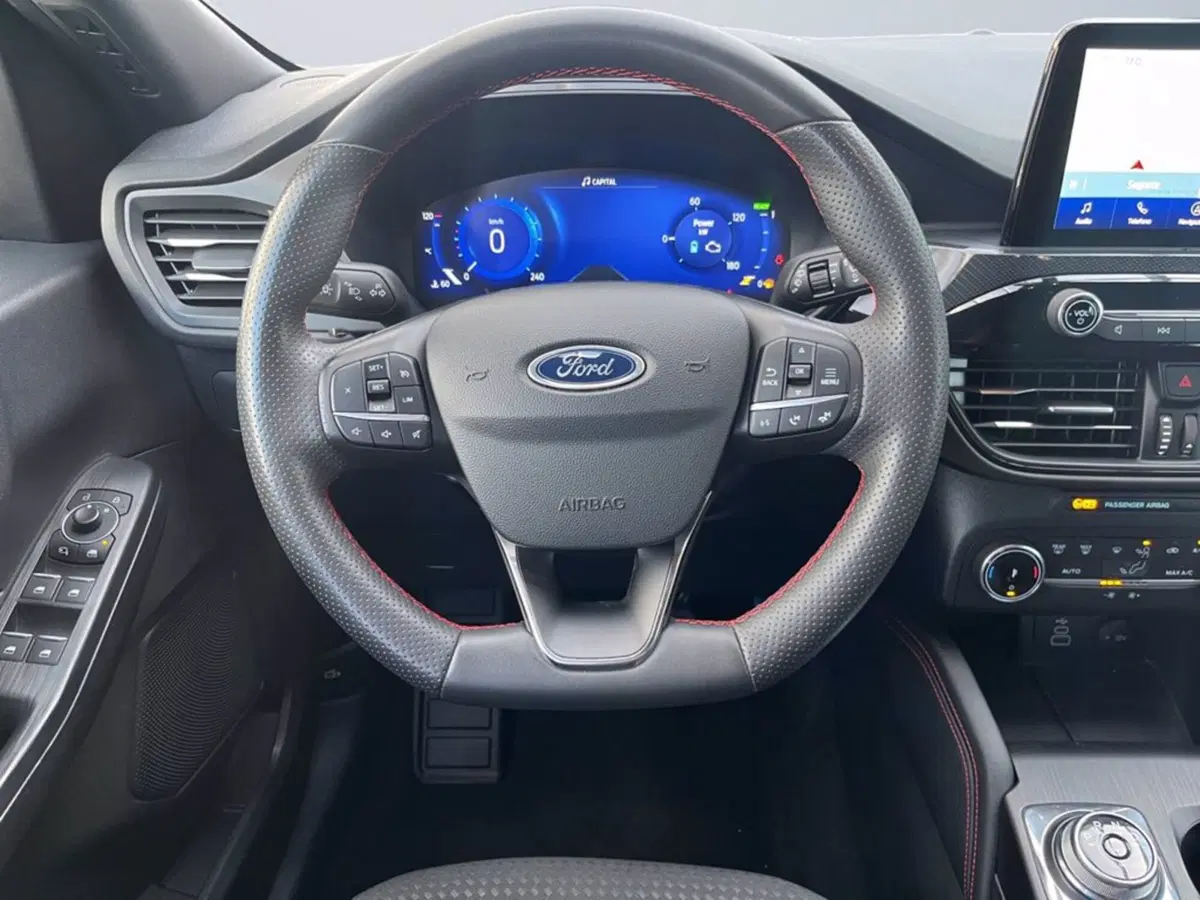 Ford Kuga usata a Milano (13)