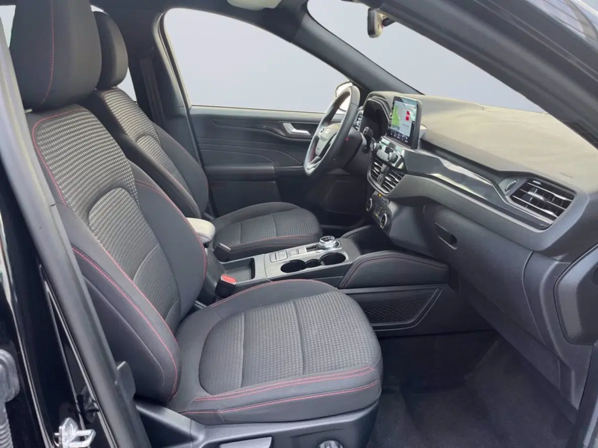 Ford Kuga usata a Milano (15)