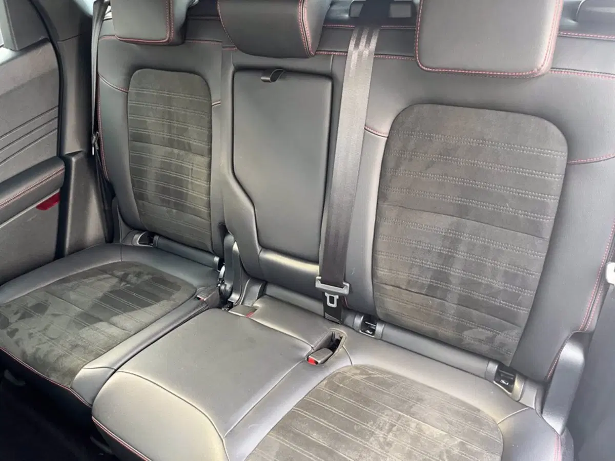 Ford Kuga usata a Milano (13)