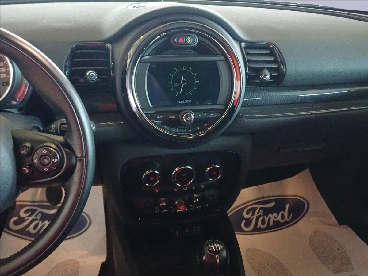 MINI Mini Clubman usata a Milano (12)