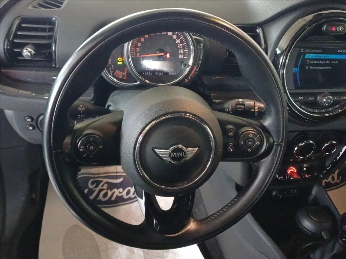 MINI Mini Clubman usata a Milano (16)