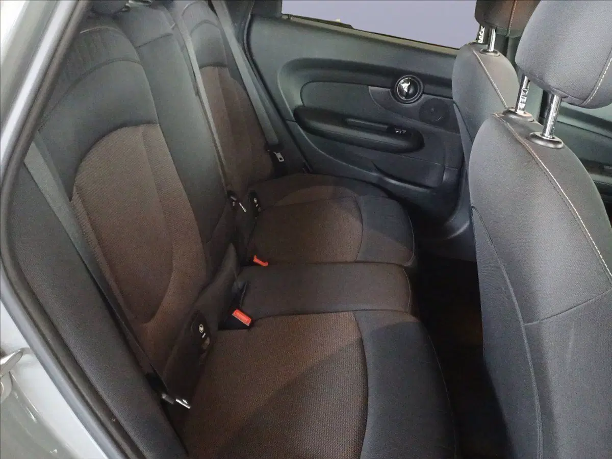 MINI Mini Clubman usata a Milano (19)