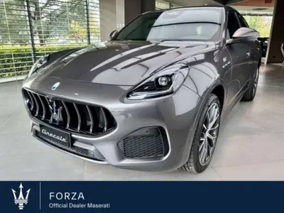 Maserati Grecale 2.0 mhev GT 250cv auto nuova a Venaria Reale