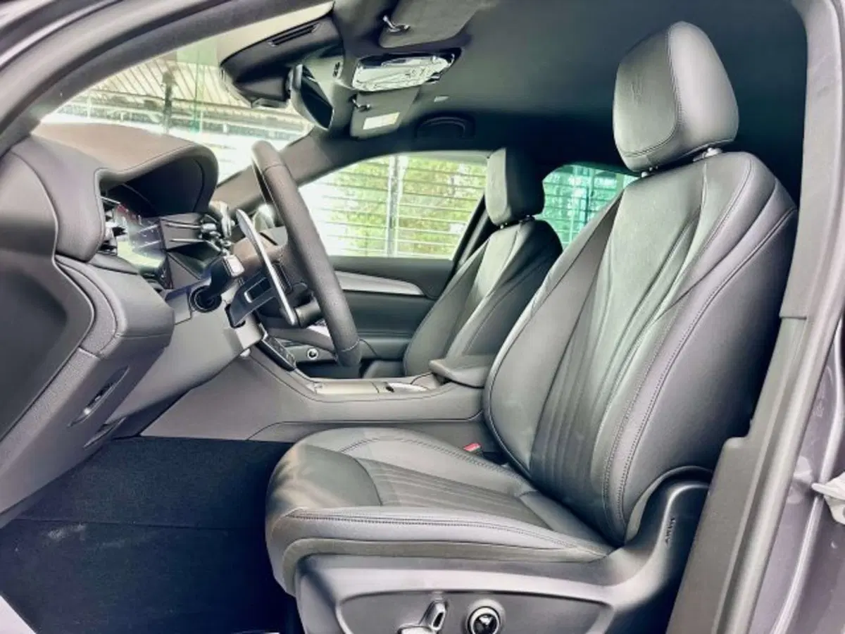 Maserati Grecale nuova a Torino (10)