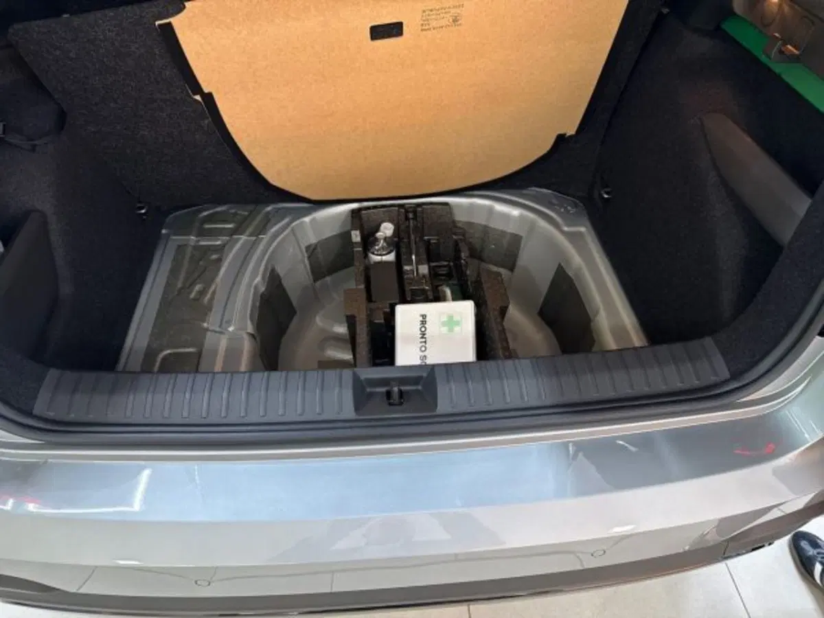 Skoda Kamiq nuova a Catania (13)