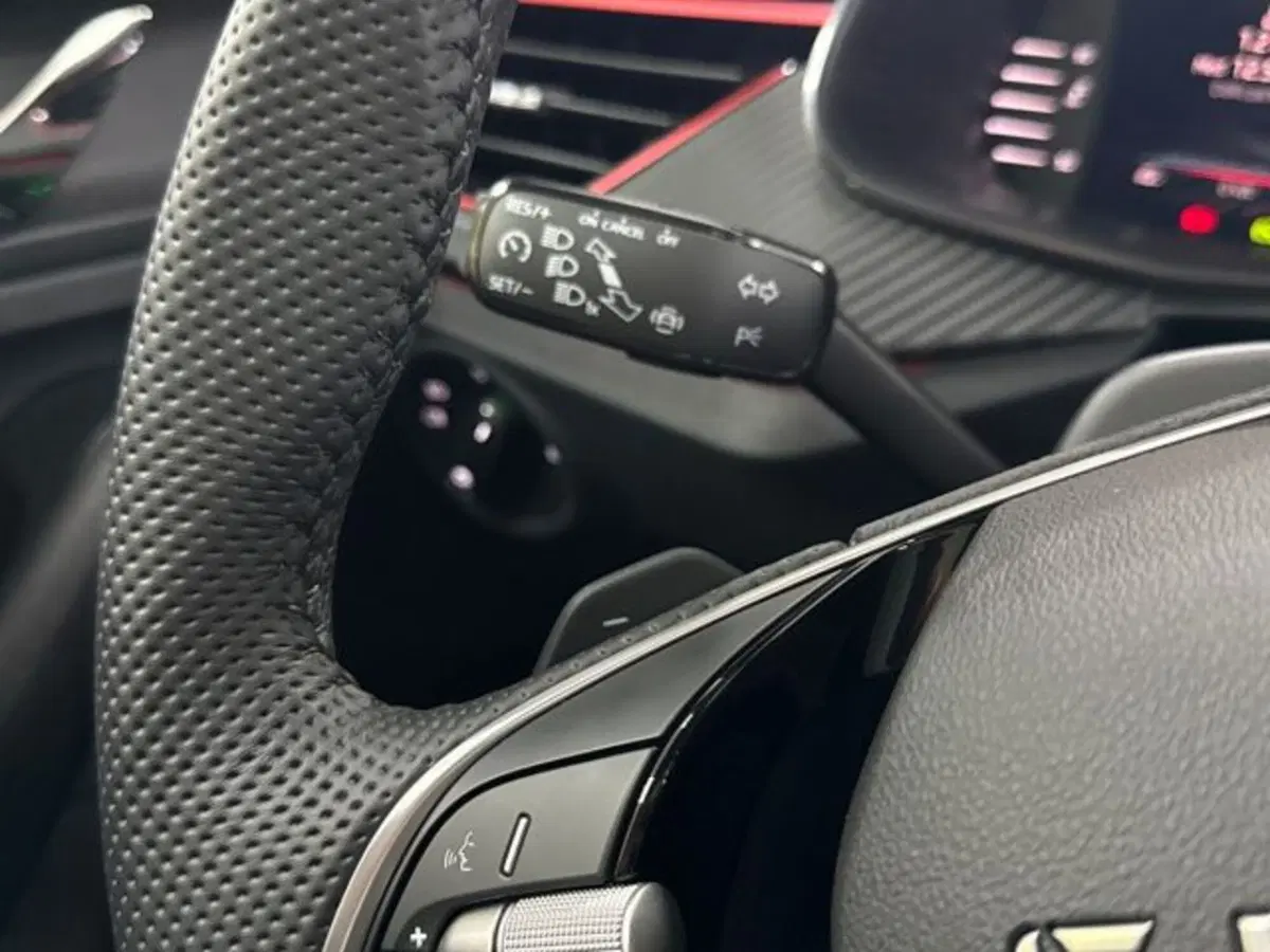 Skoda Kamiq nuova a Catania (19)