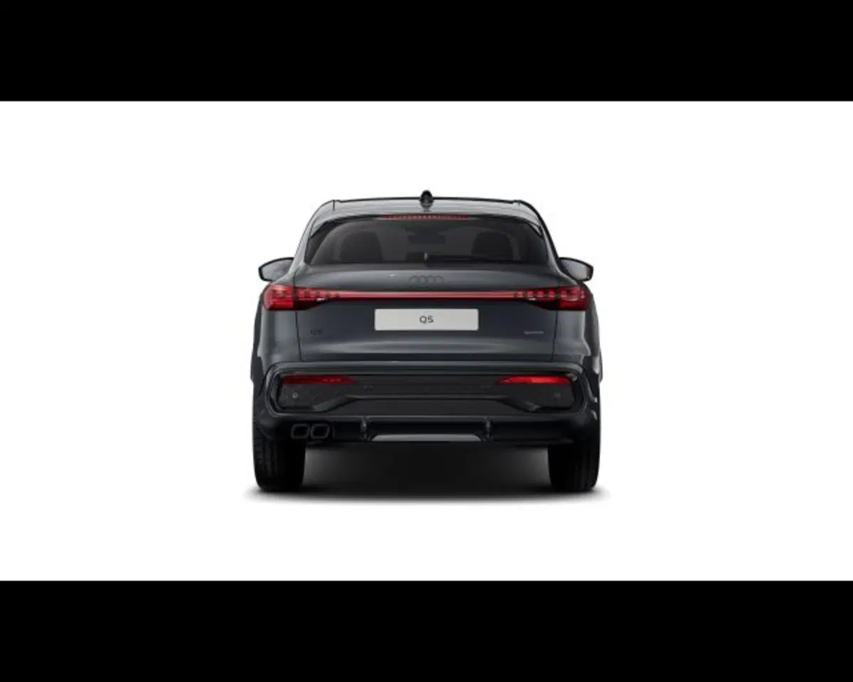 Audi Q5 Sportback nuova a Treviso (4)