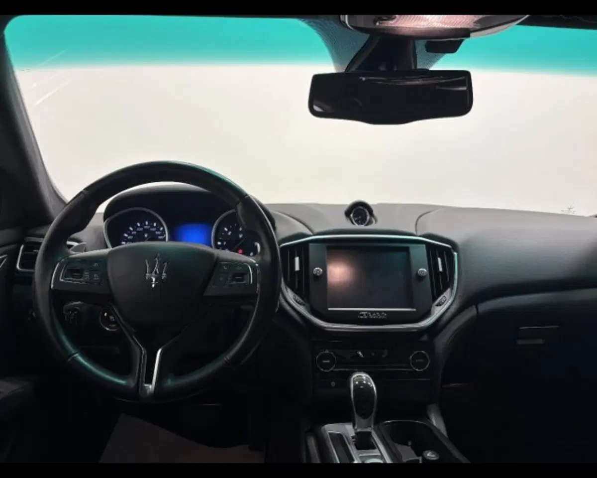 Maserati Ghibli usata a Treviso (5)