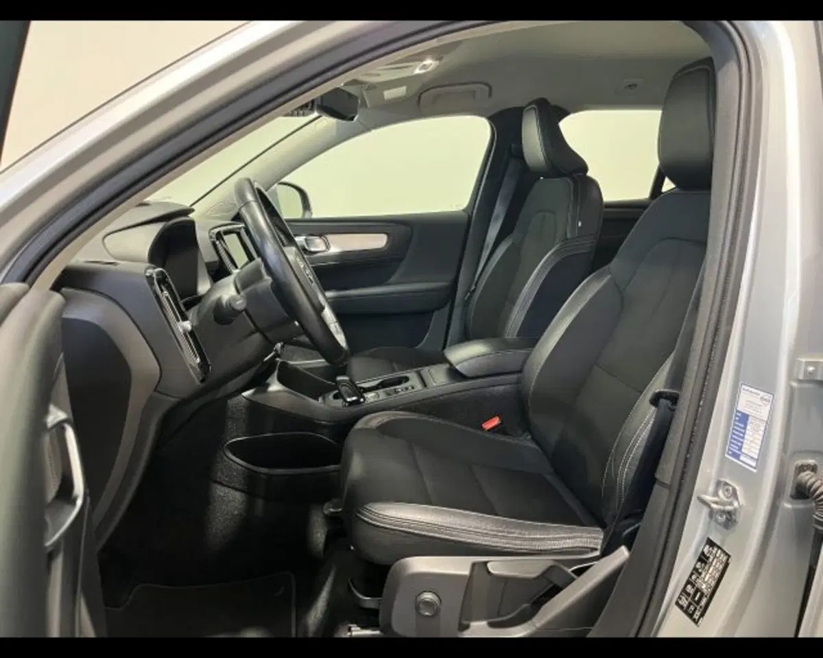 Volvo XC40 usata a Treviso (10)