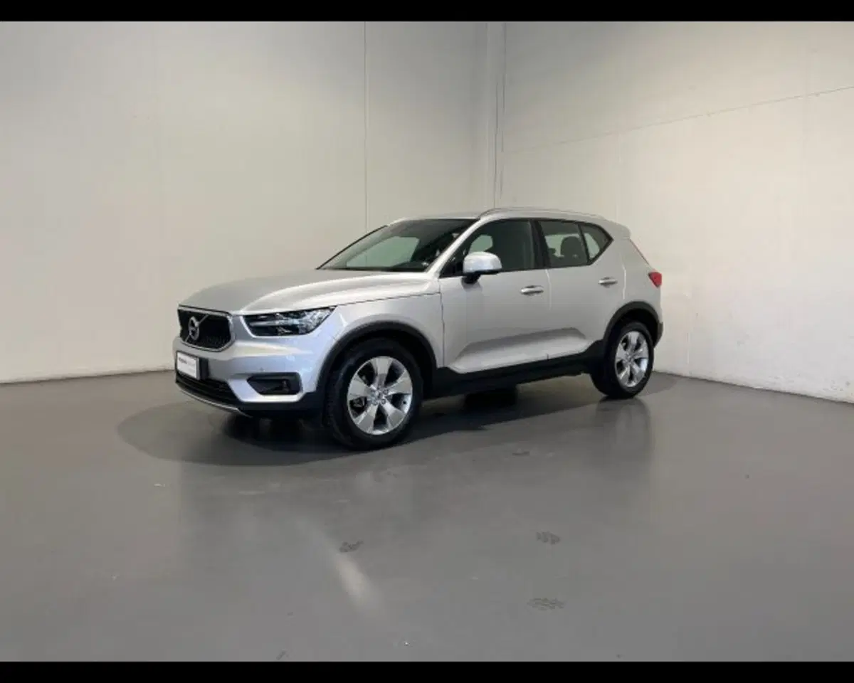 Volvo XC40 usata a Treviso (2)