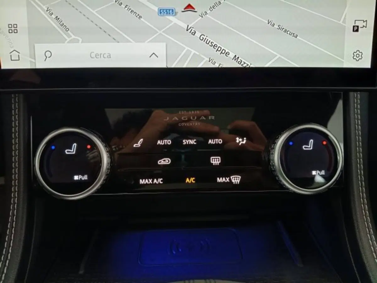 Jaguar F-Pace usata a Teramo (16)