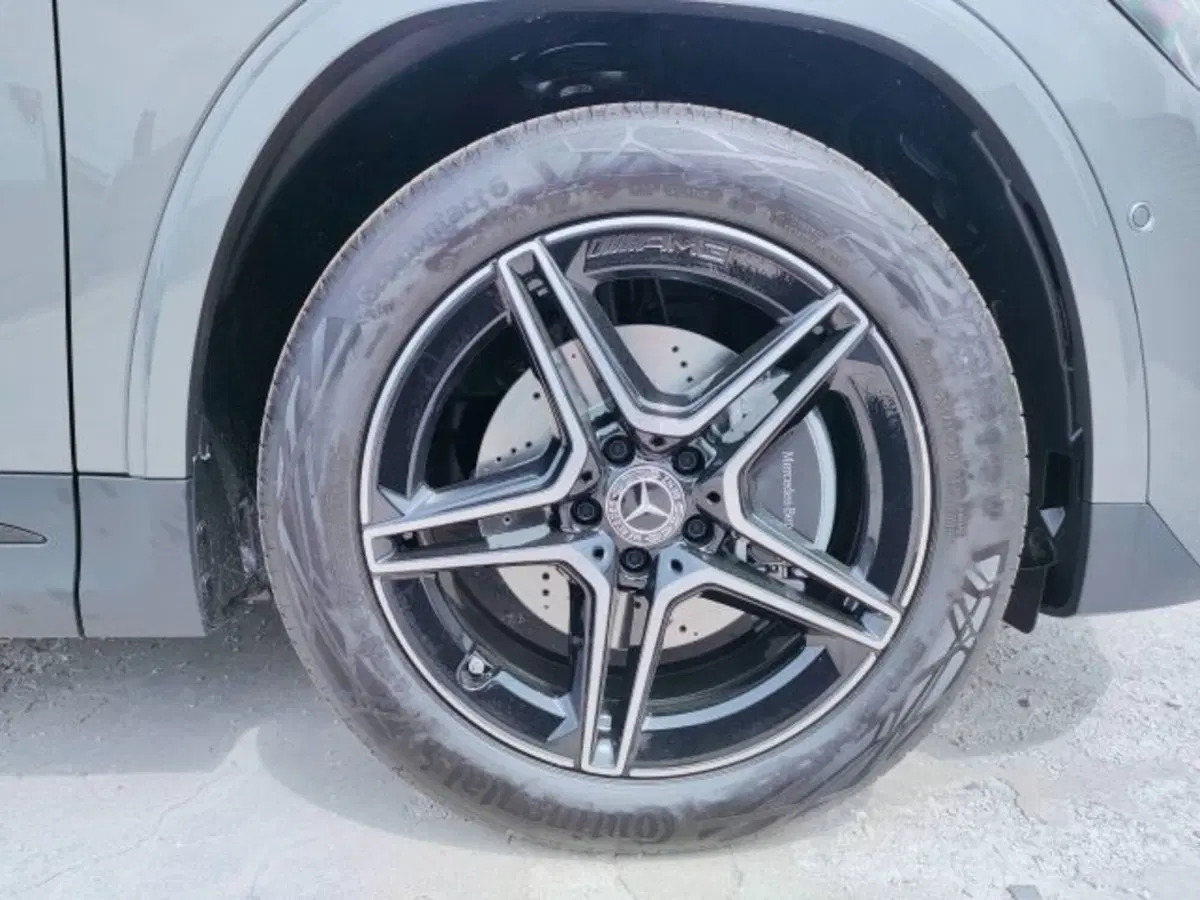 Mercedes-Benz GLA SUV nuova a Teramo (9)