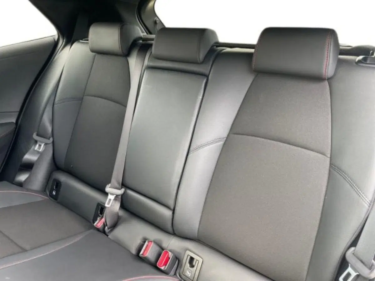 Toyota Corolla usata a Vercelli (11)