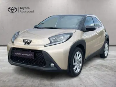 Toyota Aygo X 1.0 VVT-i 72 CV 5 porte Limited Air del 2022 usata a Albano Vercellese
