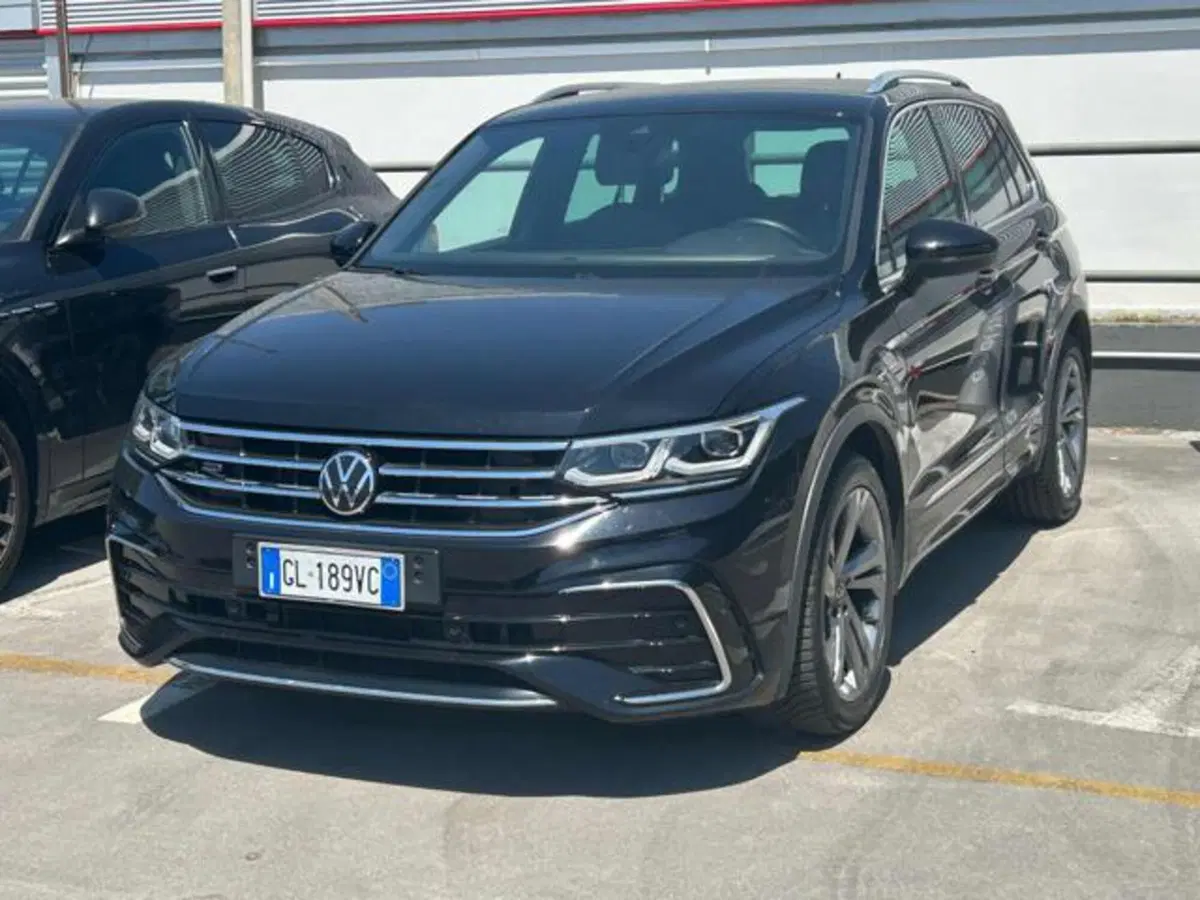 Volkswagen Tiguan usata a Lucca (2)