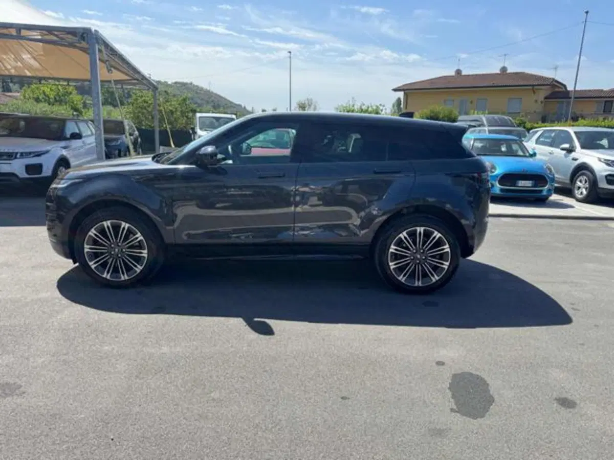 Land Rover Range Rover Evoque usata a Lucca (3)