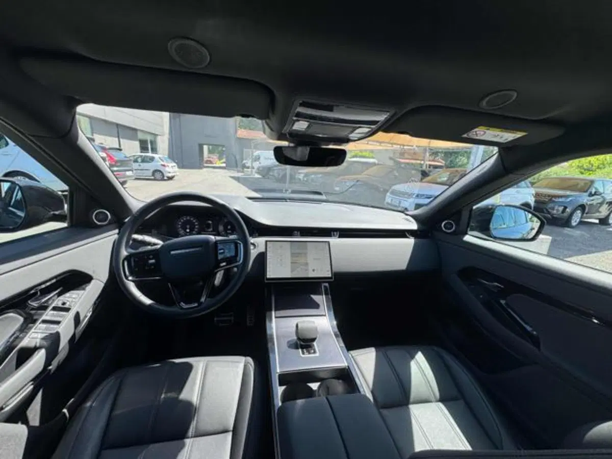 Land Rover Range Rover Evoque usata a Lucca (8)