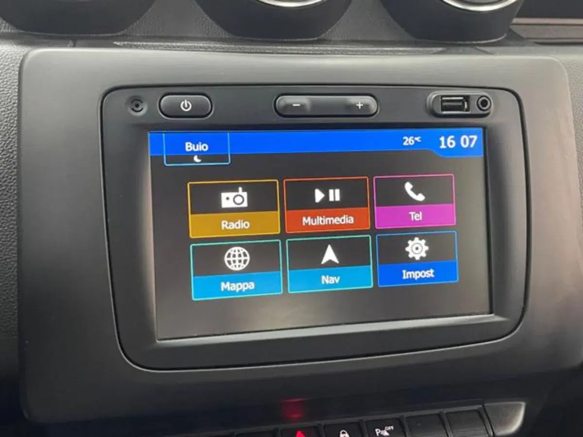 Dacia Duster usata a Como (15)