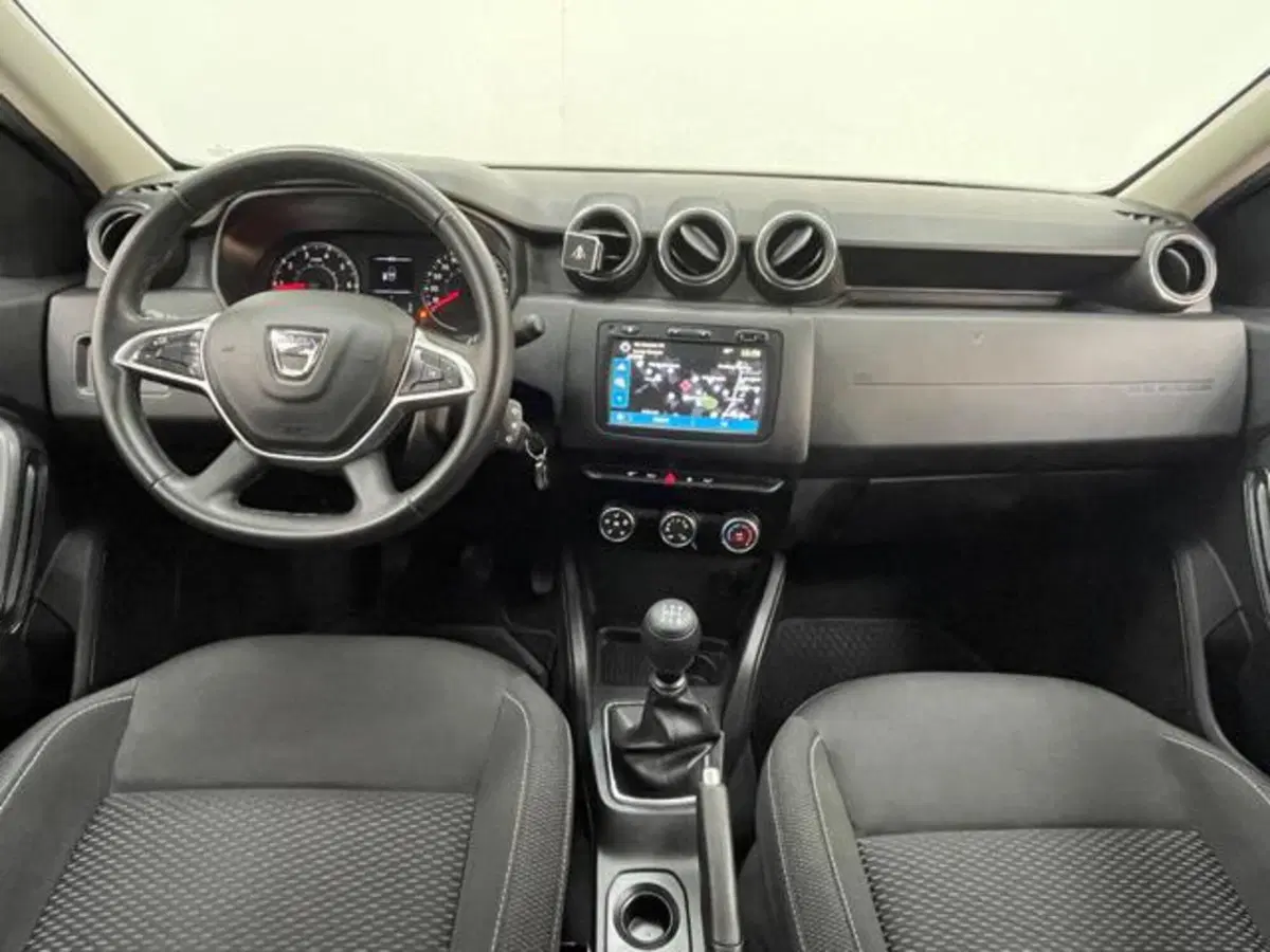 Dacia Duster usata a Como (4)
