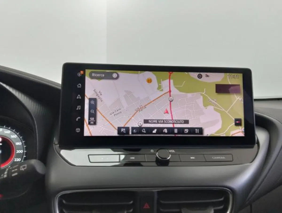 Nissan Juke usata a Como (13)