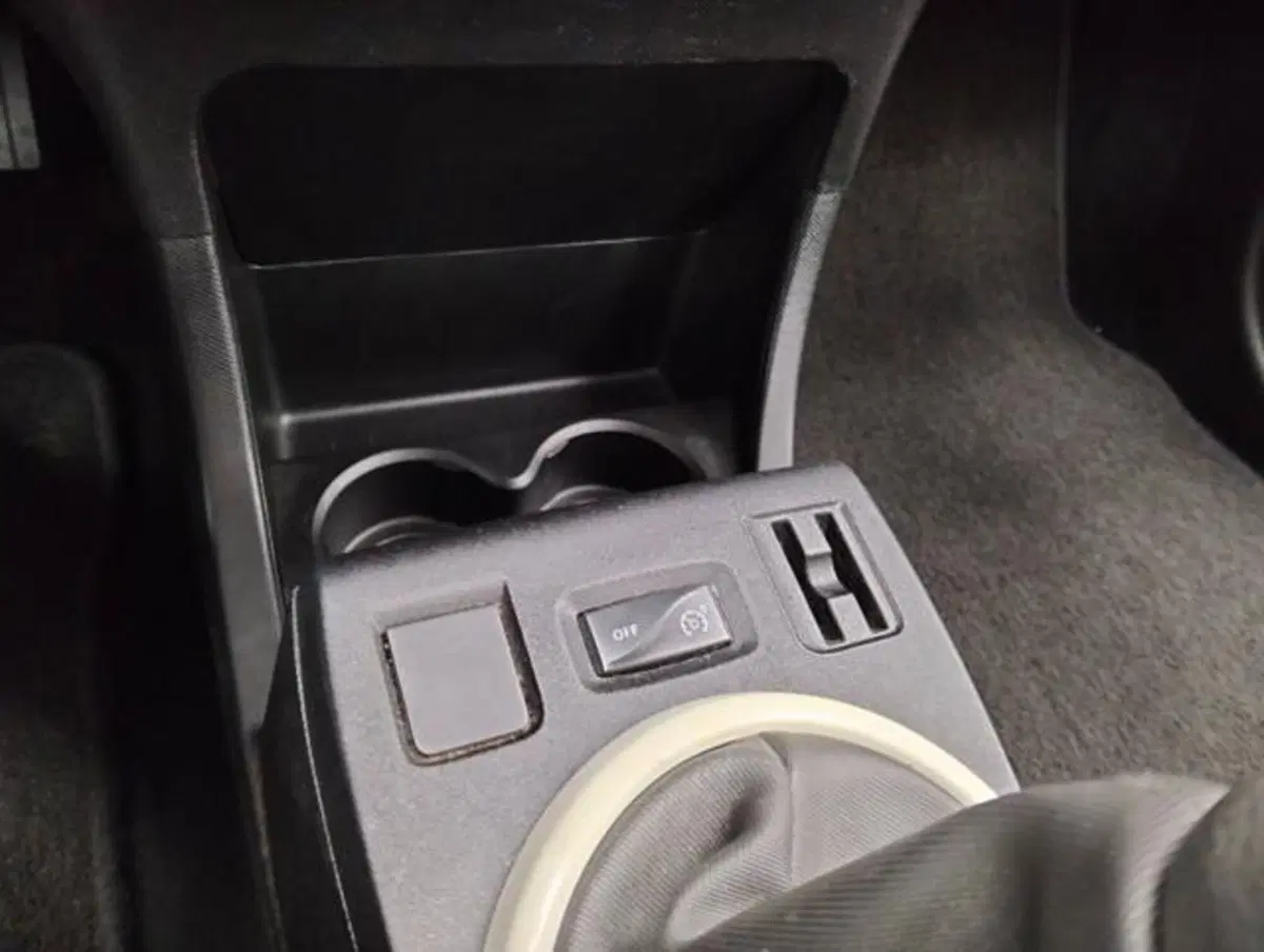 Renault Twingo usata a Como (11)