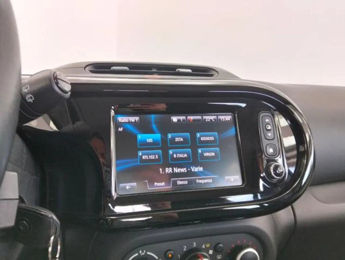 Renault Twingo usata a Como (13)