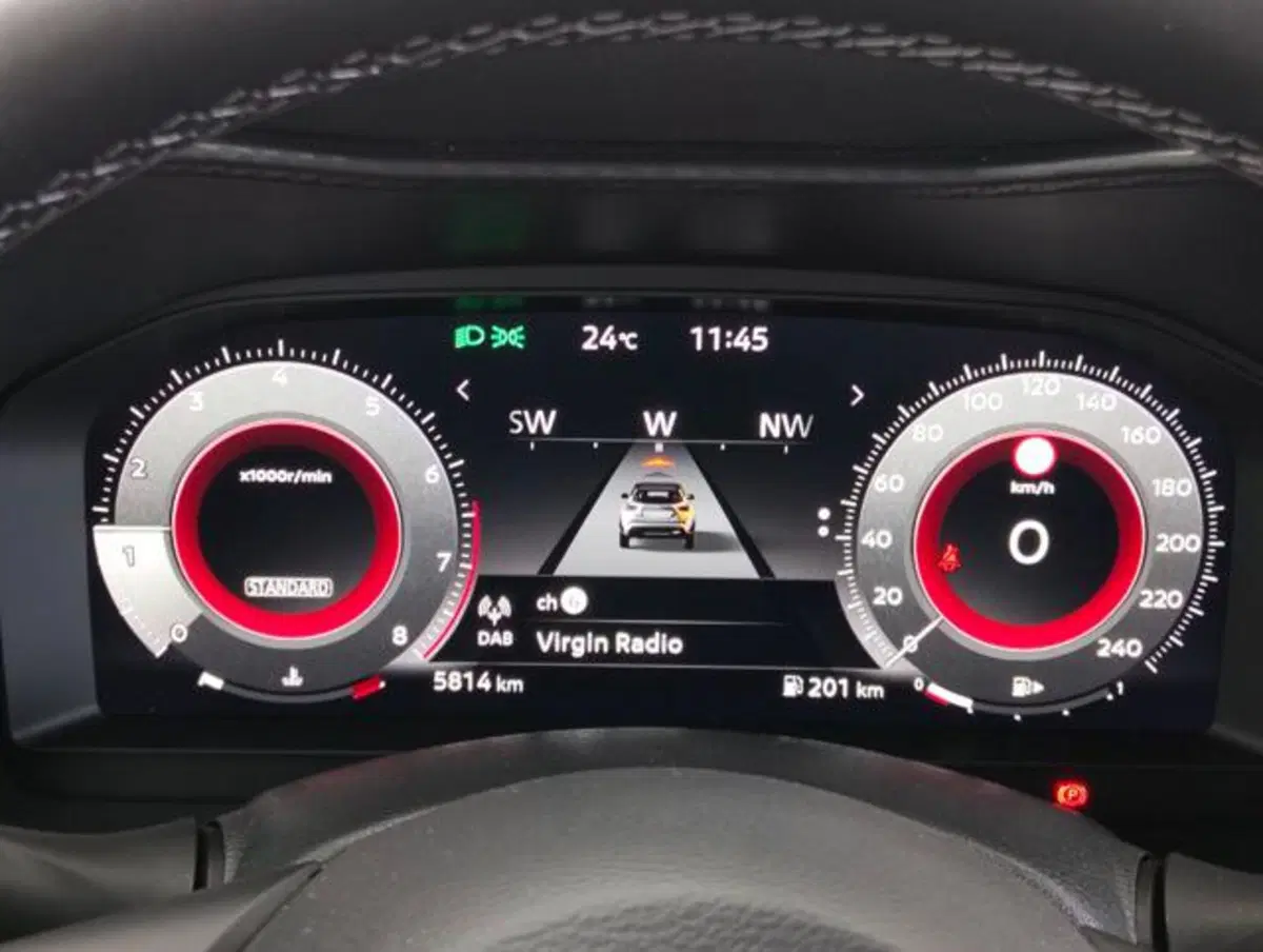 Nissan Juke usata a Como (12)