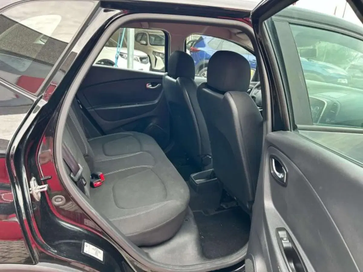 Renault Captur usata a Firenze (12)