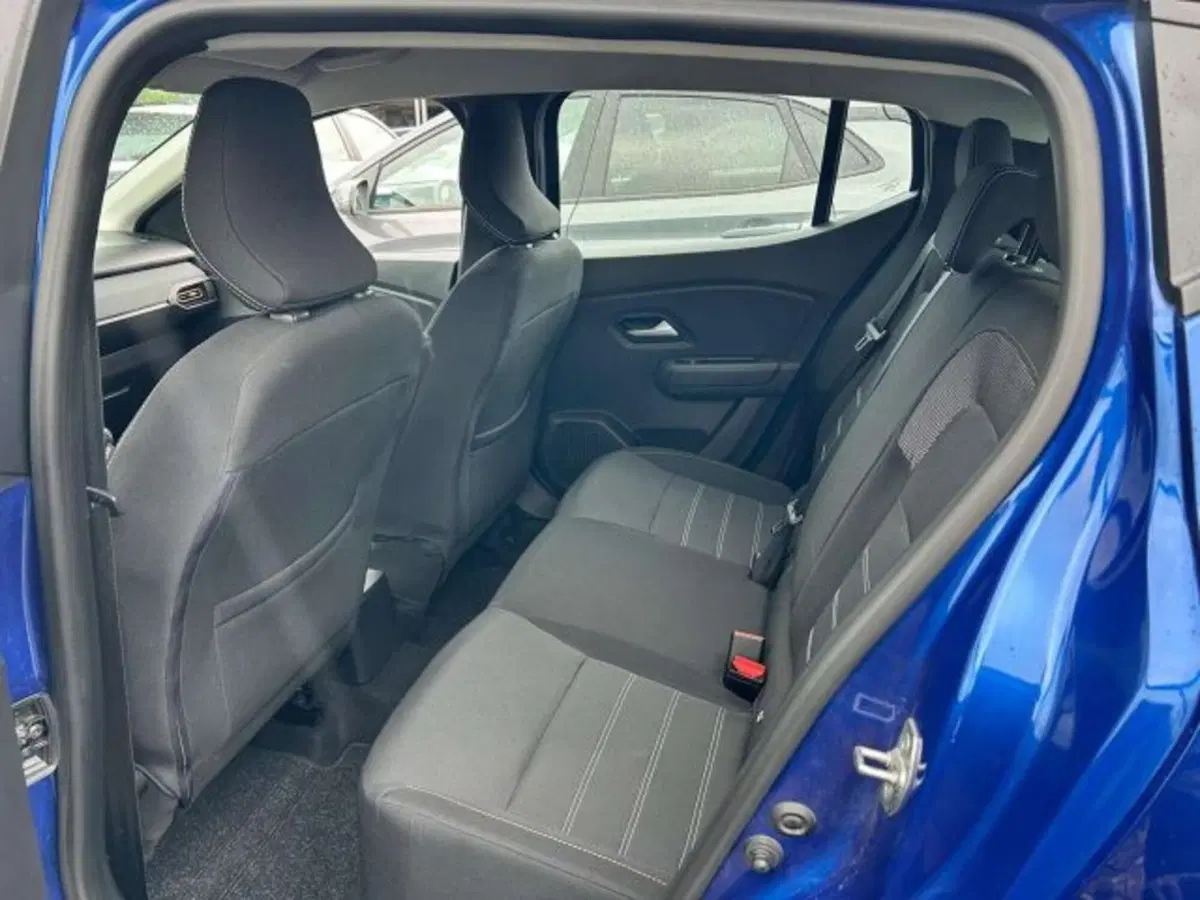 Dacia Sandero usata a Firenze (11)