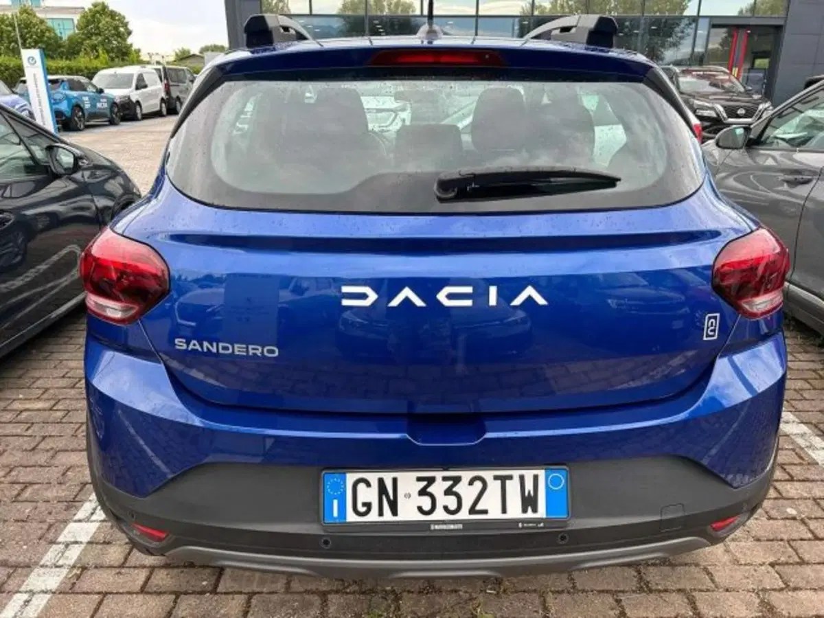 Dacia Sandero usata a Firenze (6)