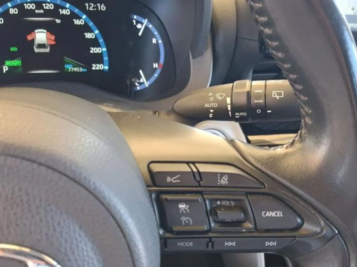 Toyota Yaris Cross usata a Roma (18)