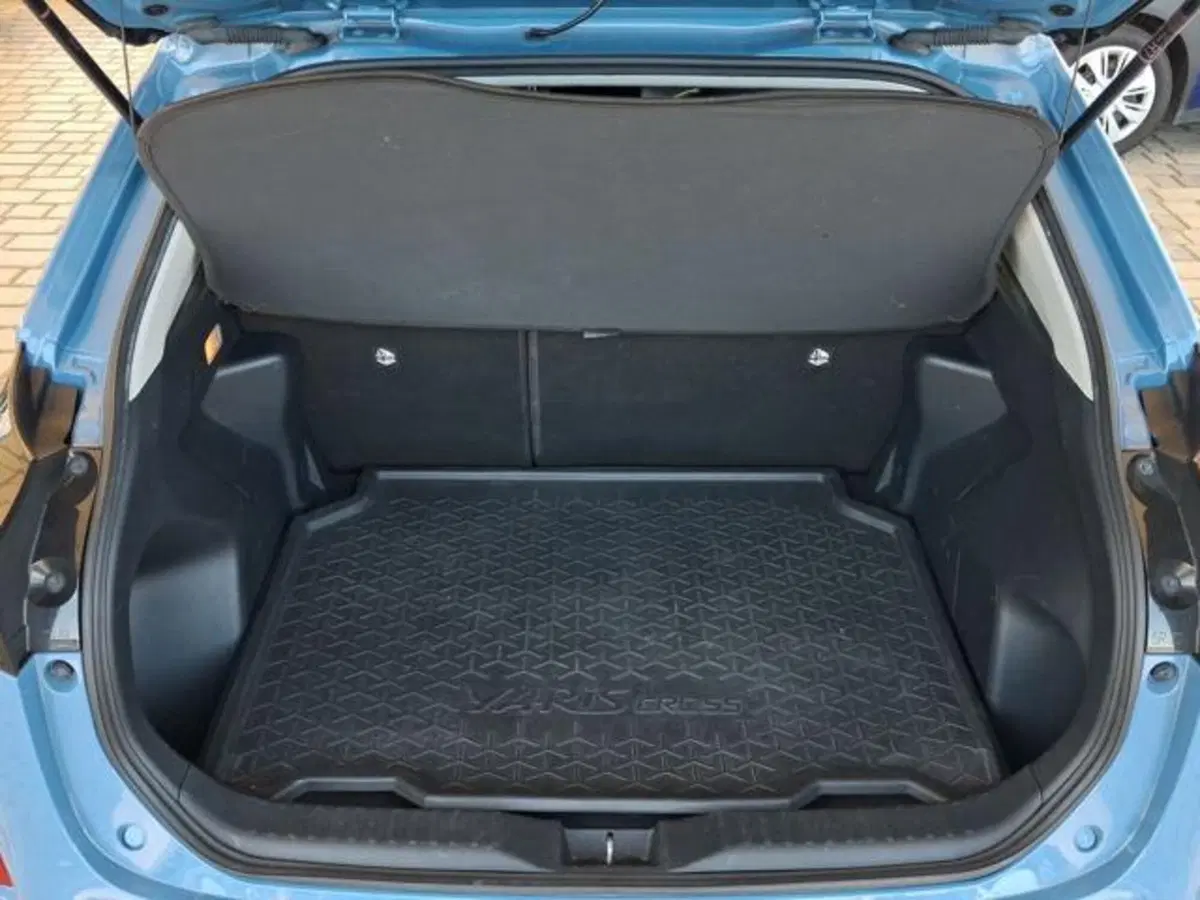 Toyota Yaris Cross usata a Roma (6)