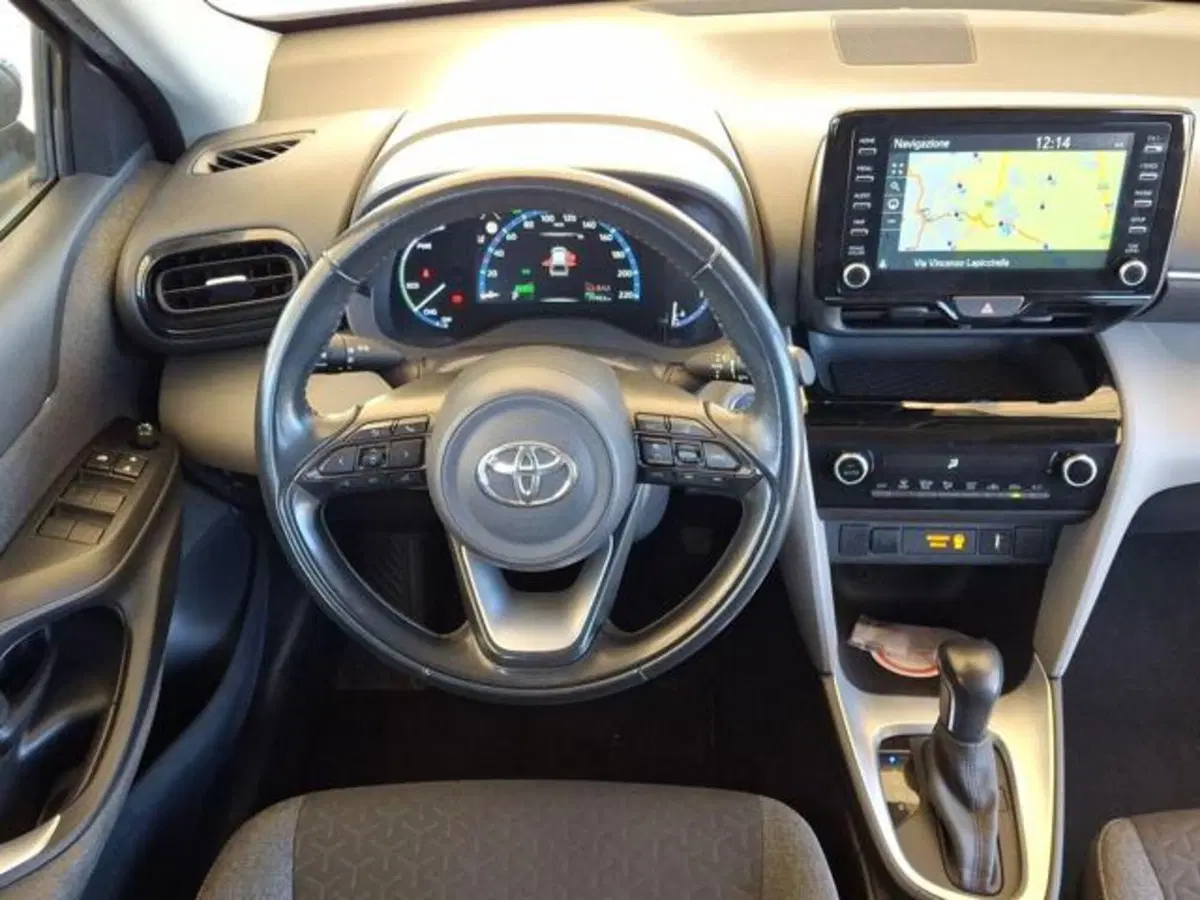 Toyota Yaris Cross usata a Roma (8)