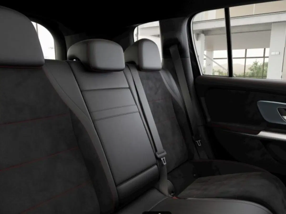 Mercedes-Benz GLB EQ nuova a Verona (7)