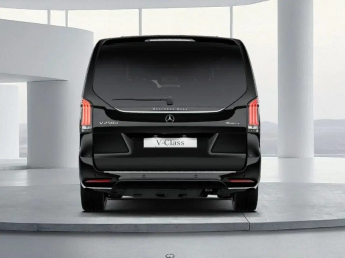 Mercedes-Benz Classe V nuova a Verona (4)