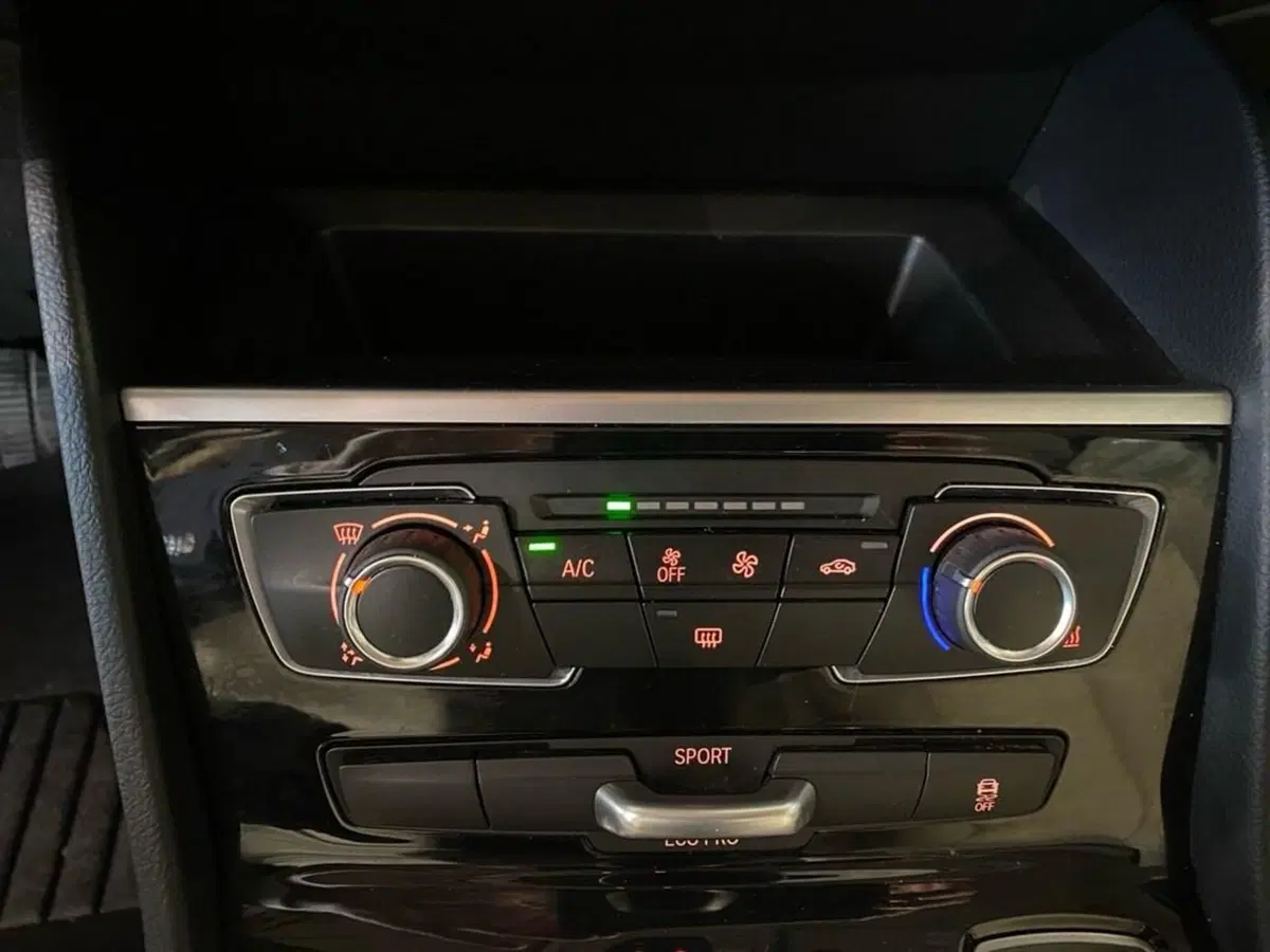 BMW Serie 2 Active Tourer usata a Torino (11)