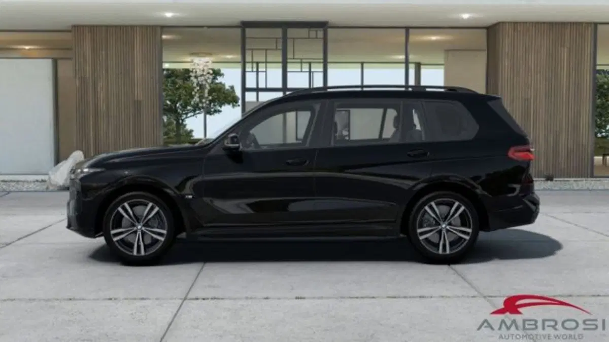 BMW X7 nuova a Perugia (4)