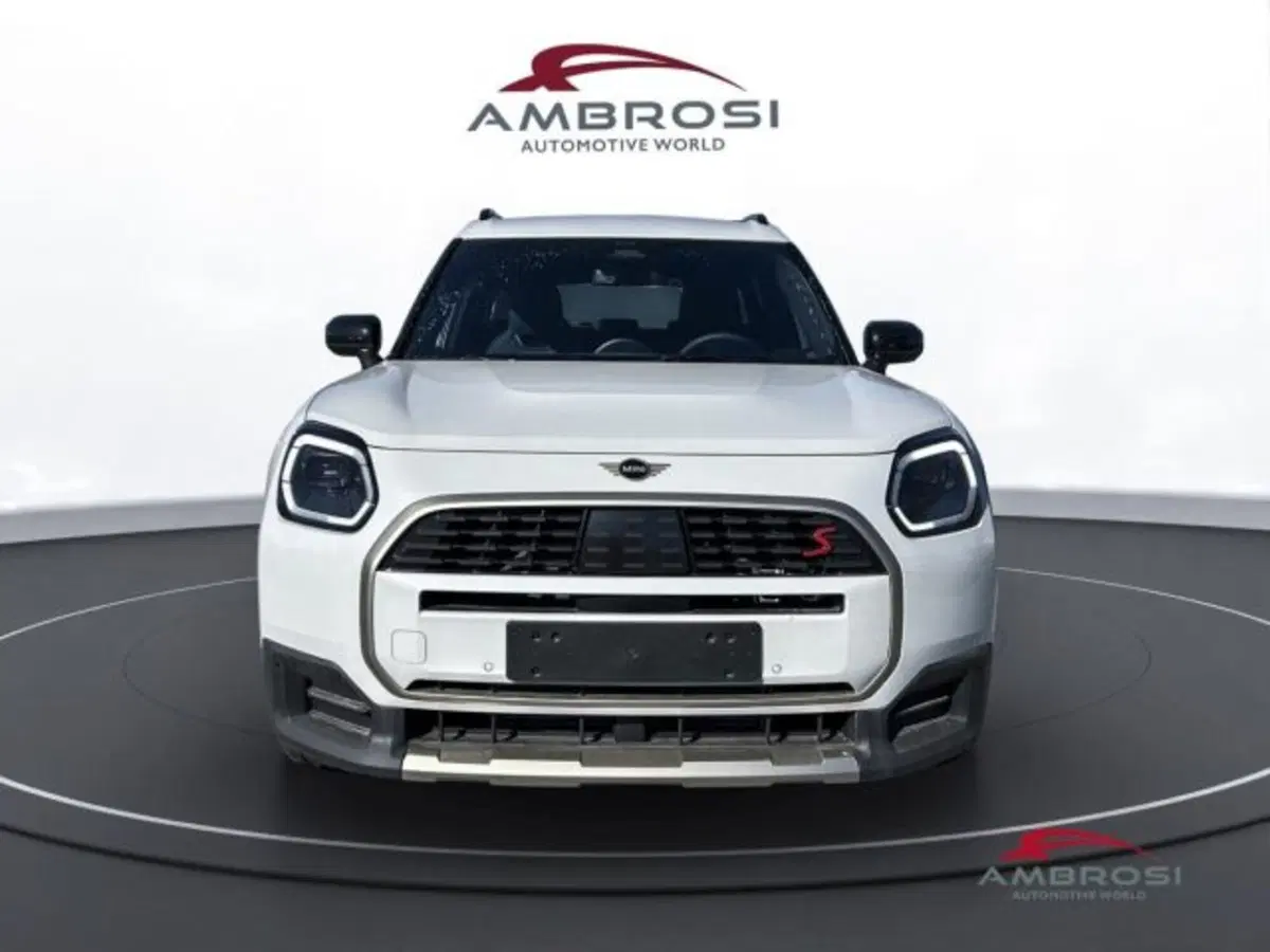 MINI Mini Countryman nuova a Perugia (6)