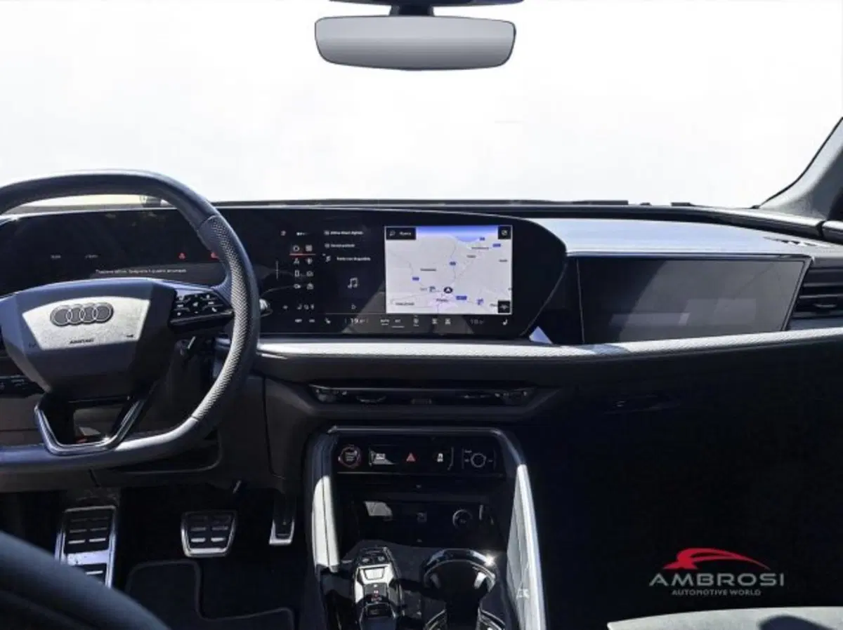 Audi Q5 Sportback usata a Perugia (12)