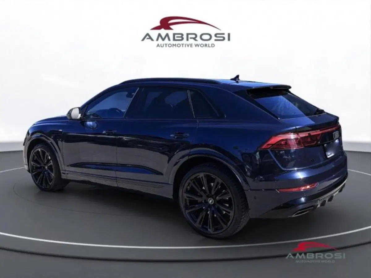 Audi Q8 usata a Perugia (4)