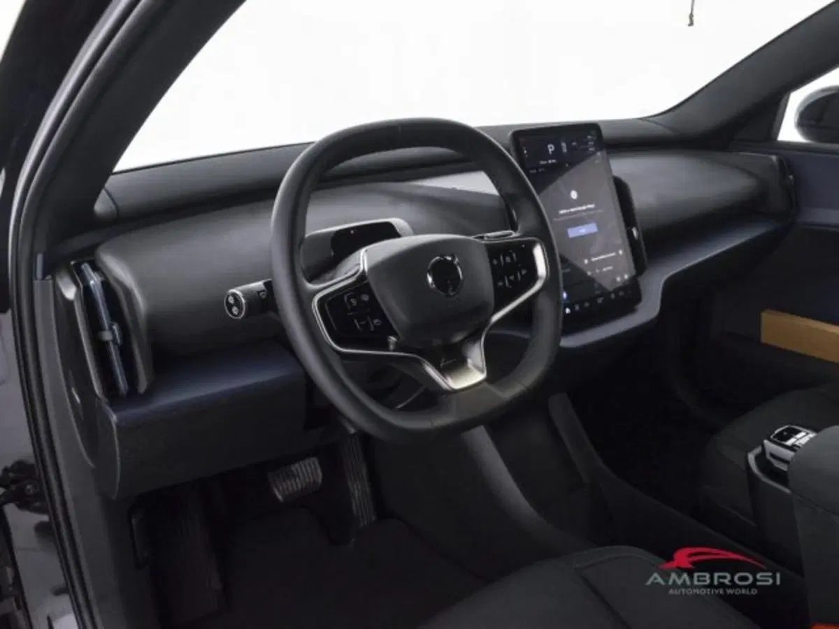 VOLVO Veicoli Commerciali EX30 usata a Perugia (8)