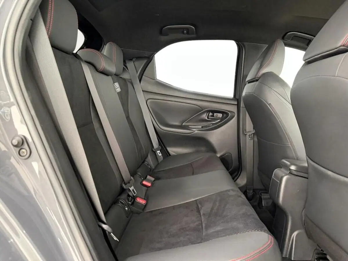 Toyota Yaris Cross usata a Monza e Brianza (10)