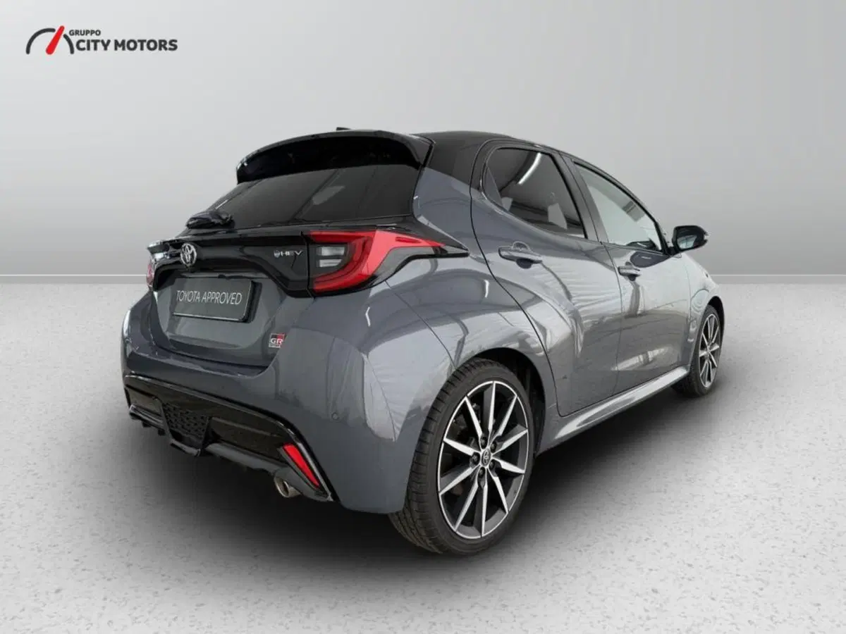 Toyota Yaris Cross usata a Monza e Brianza (6)