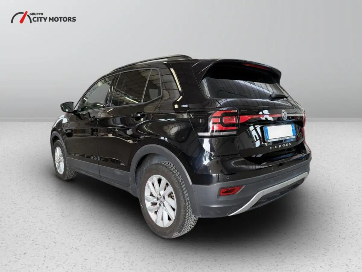 Volkswagen T-Cross usata a Monza e Brianza (4)