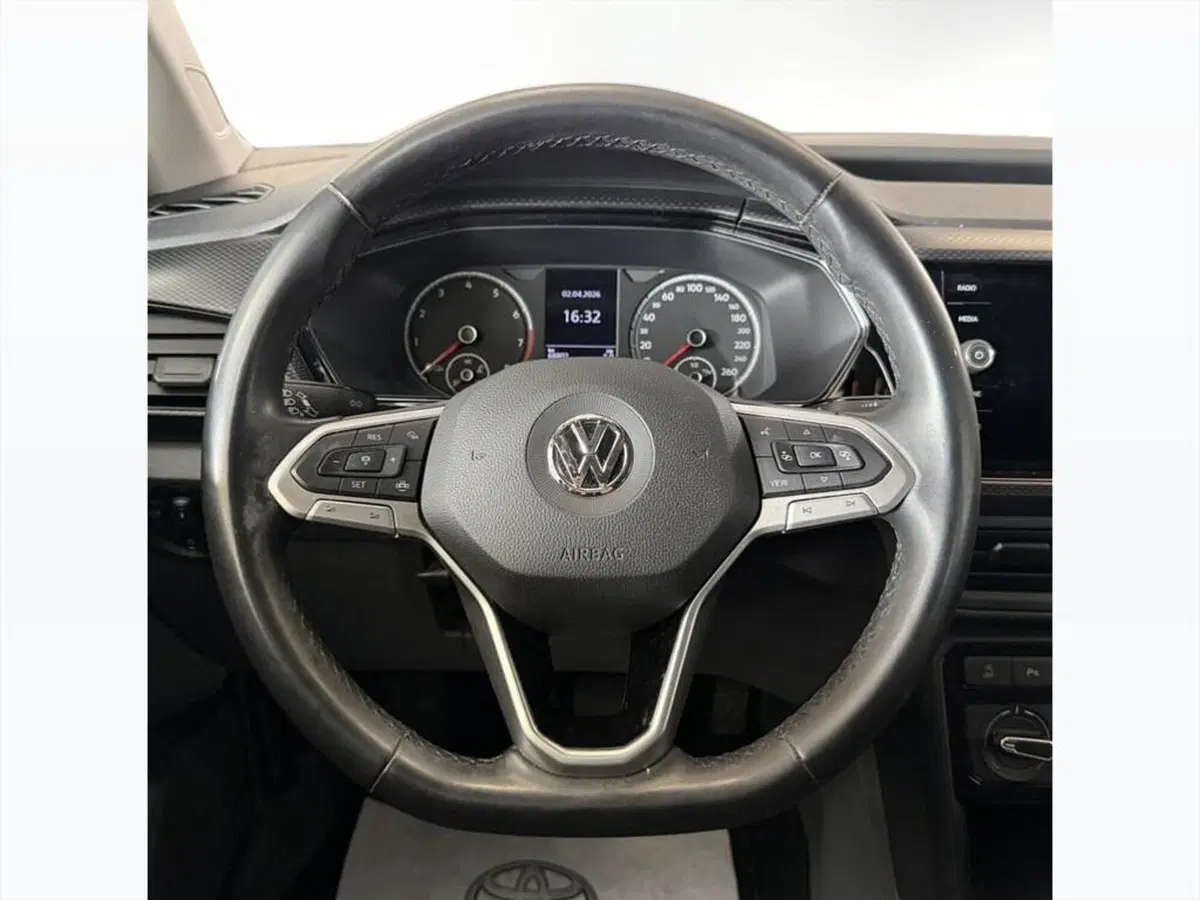 Volkswagen T-Cross usata a Monza e Brianza (7)