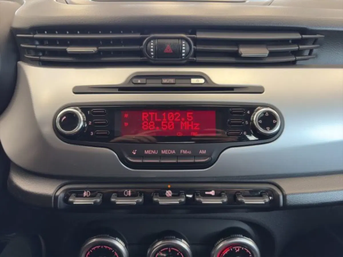 Alfa Romeo Giulietta usata a Perugia (13)