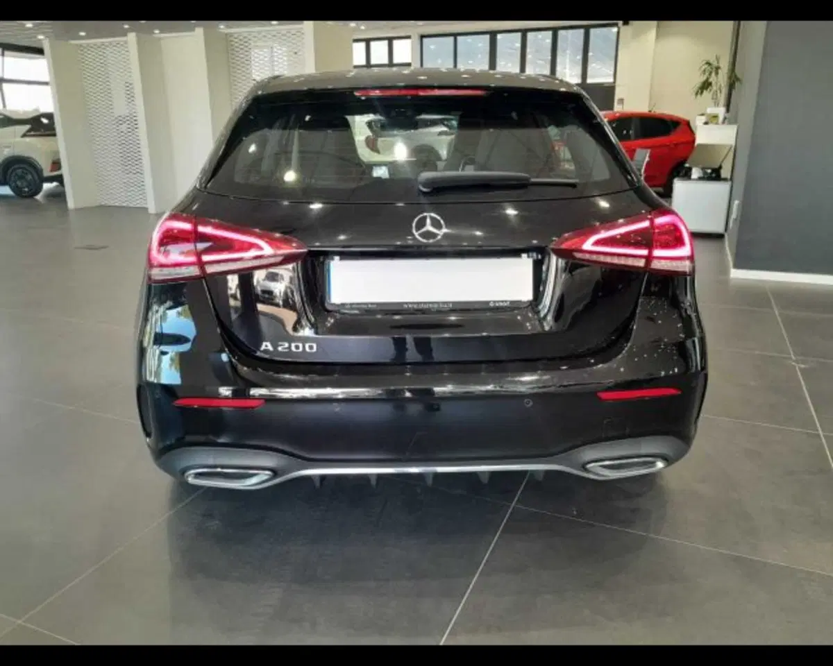 Mercedes-Benz Classe A Sedan usata a Bologna (4)