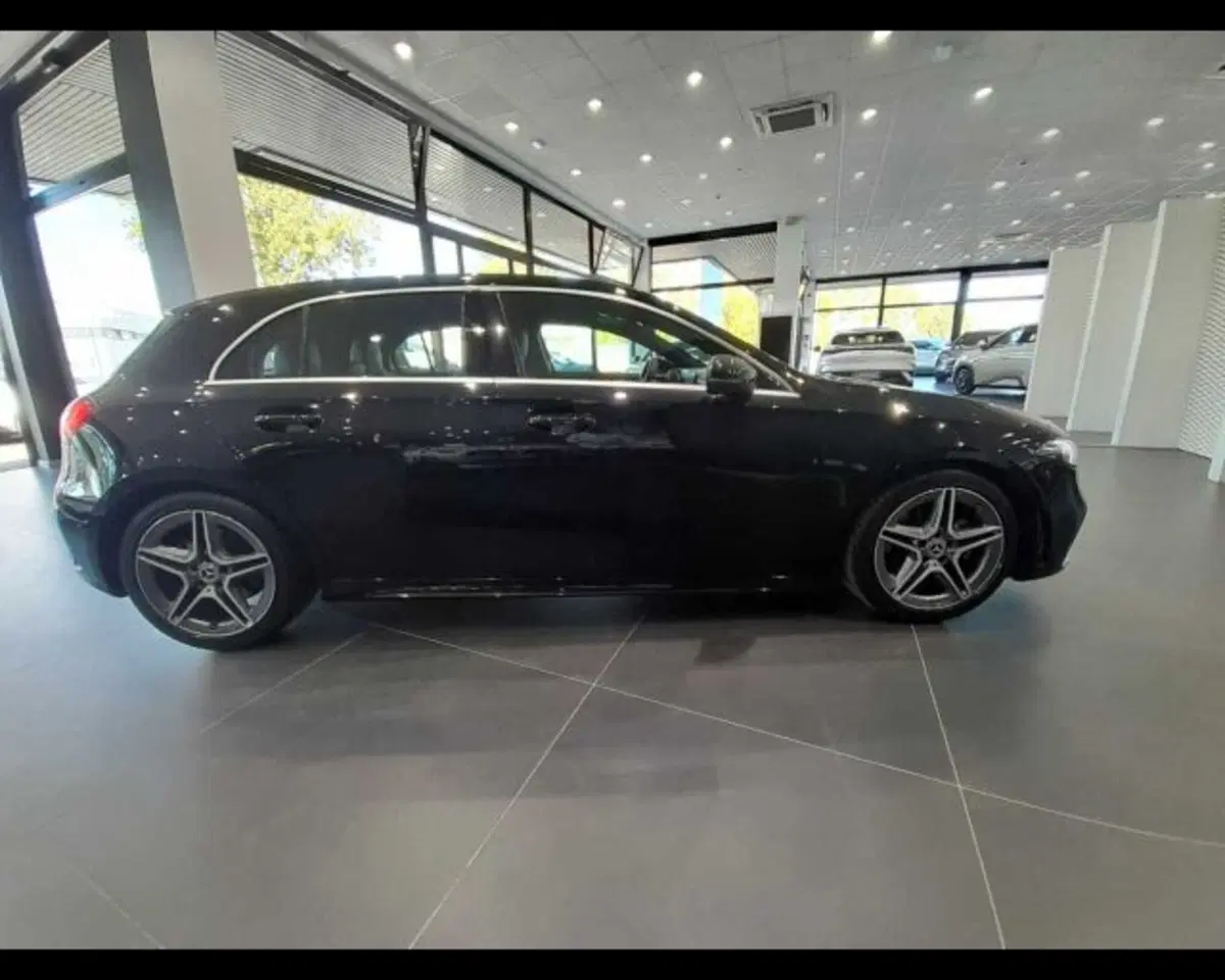 Mercedes-Benz Classe A Sedan usata a Bologna (5)