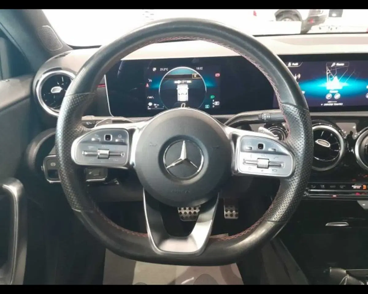 Mercedes-Benz Classe A Sedan usata a Bologna (9)