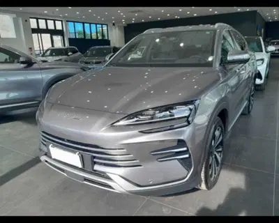 Byd Seal U DM-i  1.5 phev Comfort 2wd del 2025 usata a Castenaso